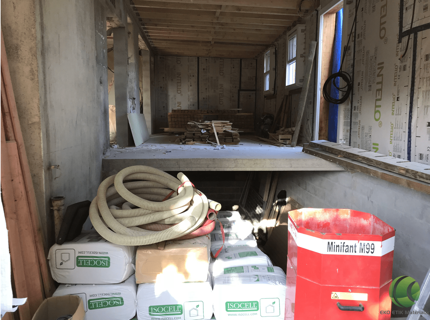 Chantier Auberge Champs Commun avec Eko Etik Matériaux 