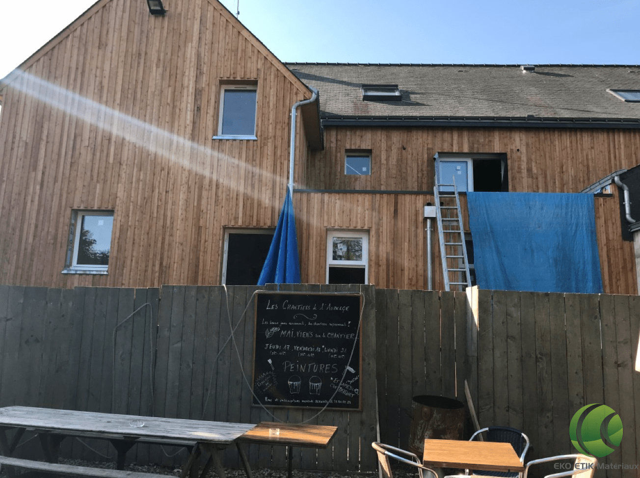 L'Auberge du Champs Commun en construction 